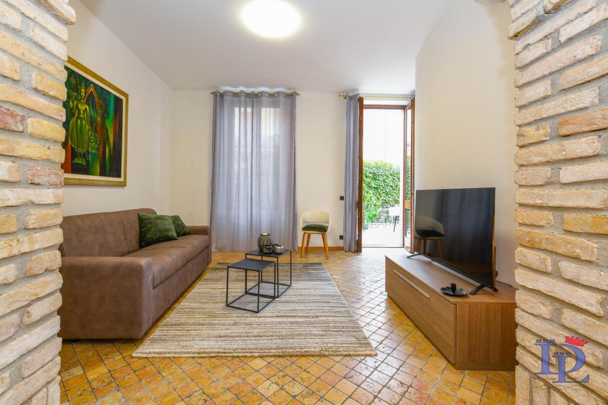 Desenzanoloft Official Partner Marriott Homes & Villas - Let It Be A Dream - Renovation 2025 Lake View Desenzano del Garda Buitenkant foto
